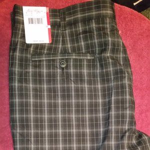 NWT Men's Ben Hogan sz 38 Shorts